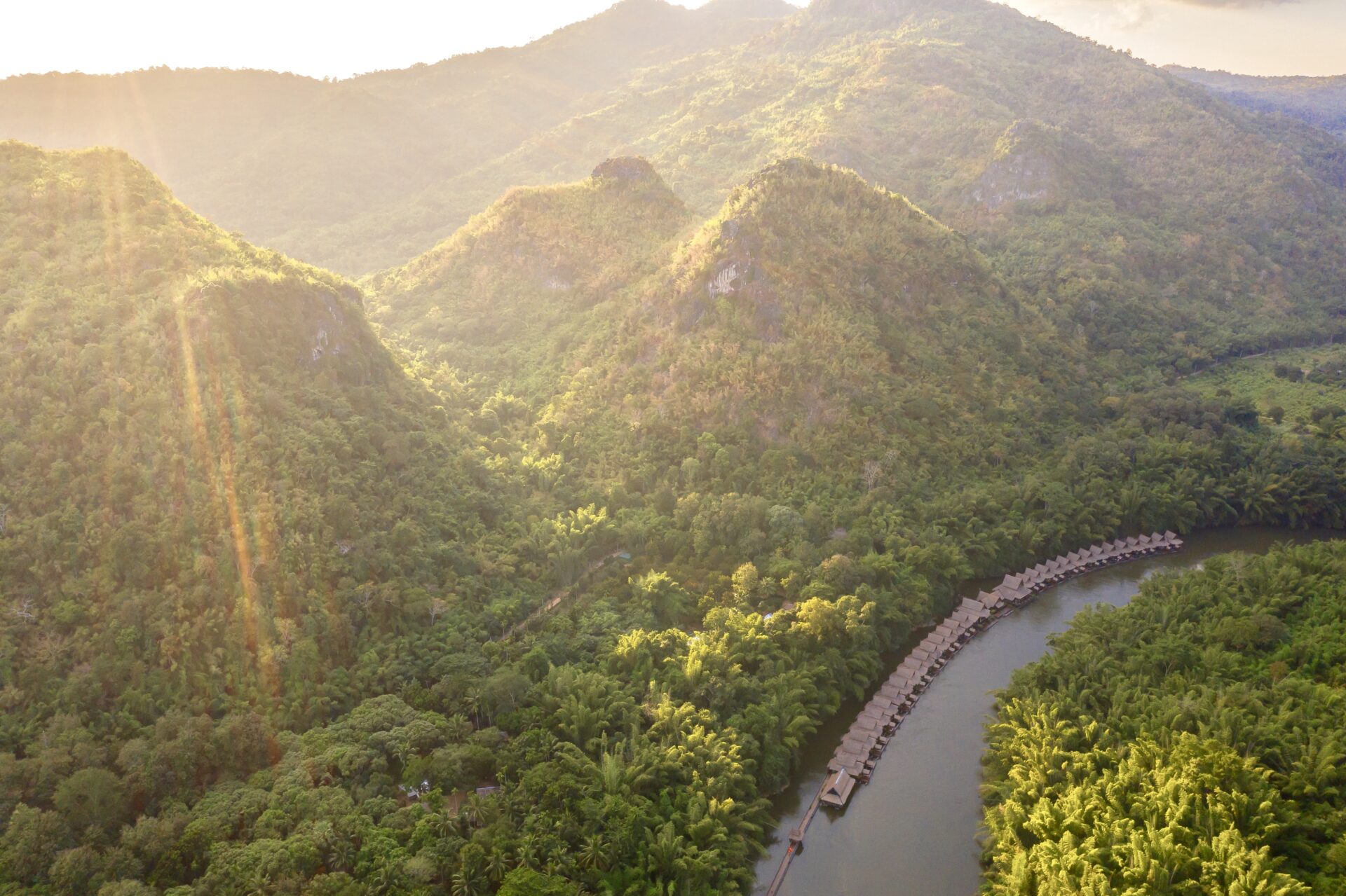 hotel floathouse river kwai resort