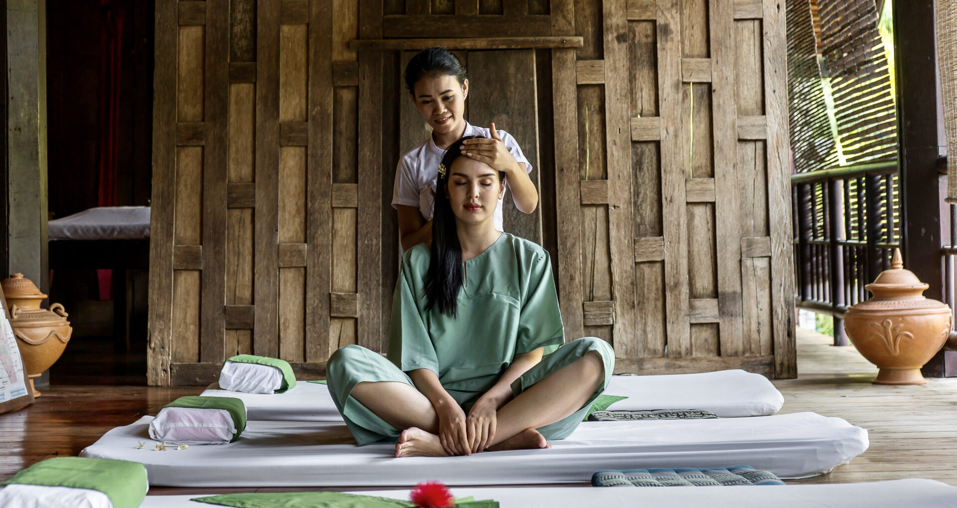 Spa & Wellness 9 spa-thai massage-wellness-serenata